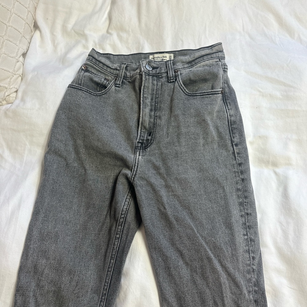 Grey Abercrombie & Fitch Ankle Straight Curve Love Jeans